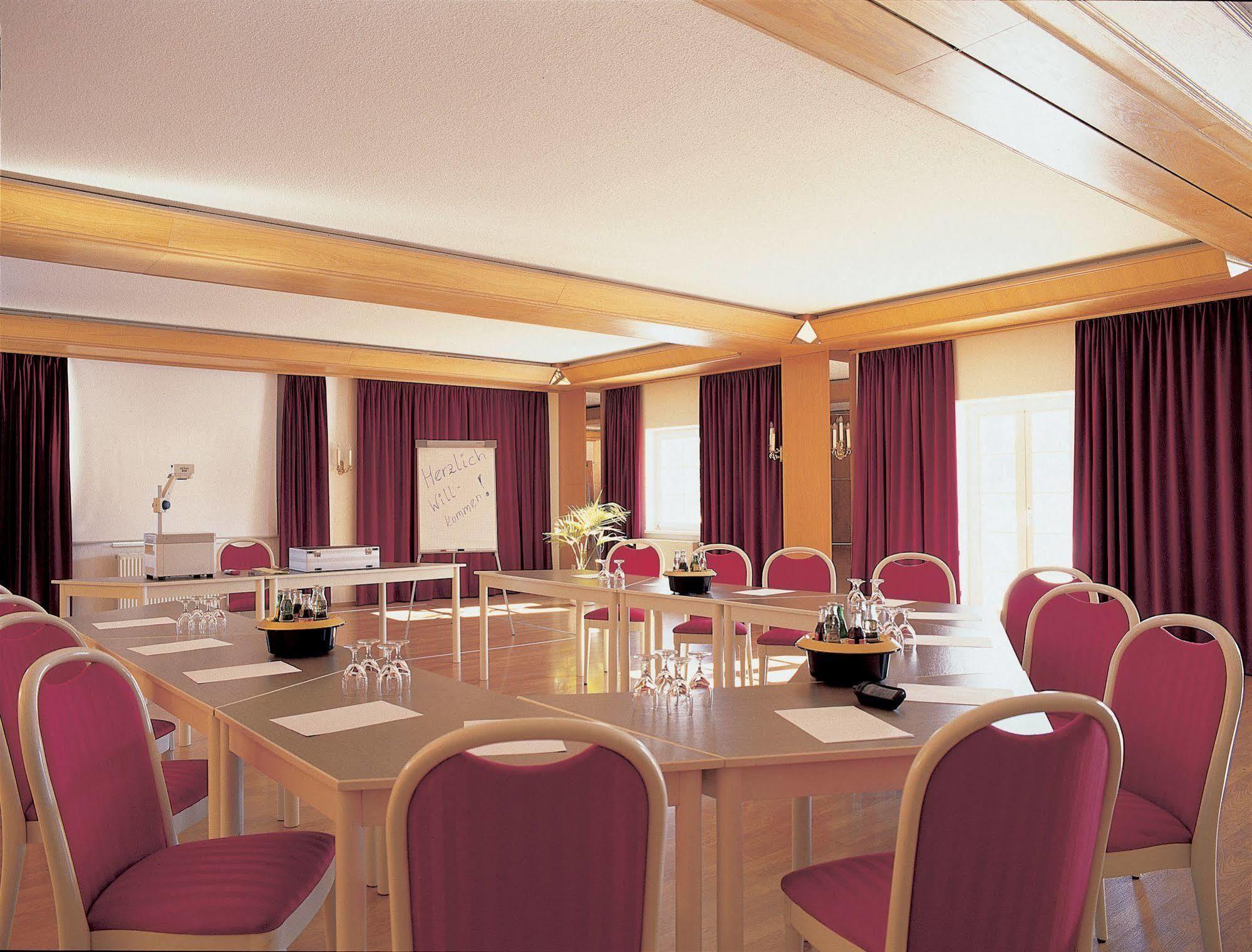 Landhotel Altes Zollhaus ヘルムスドルフ 設備 写真
